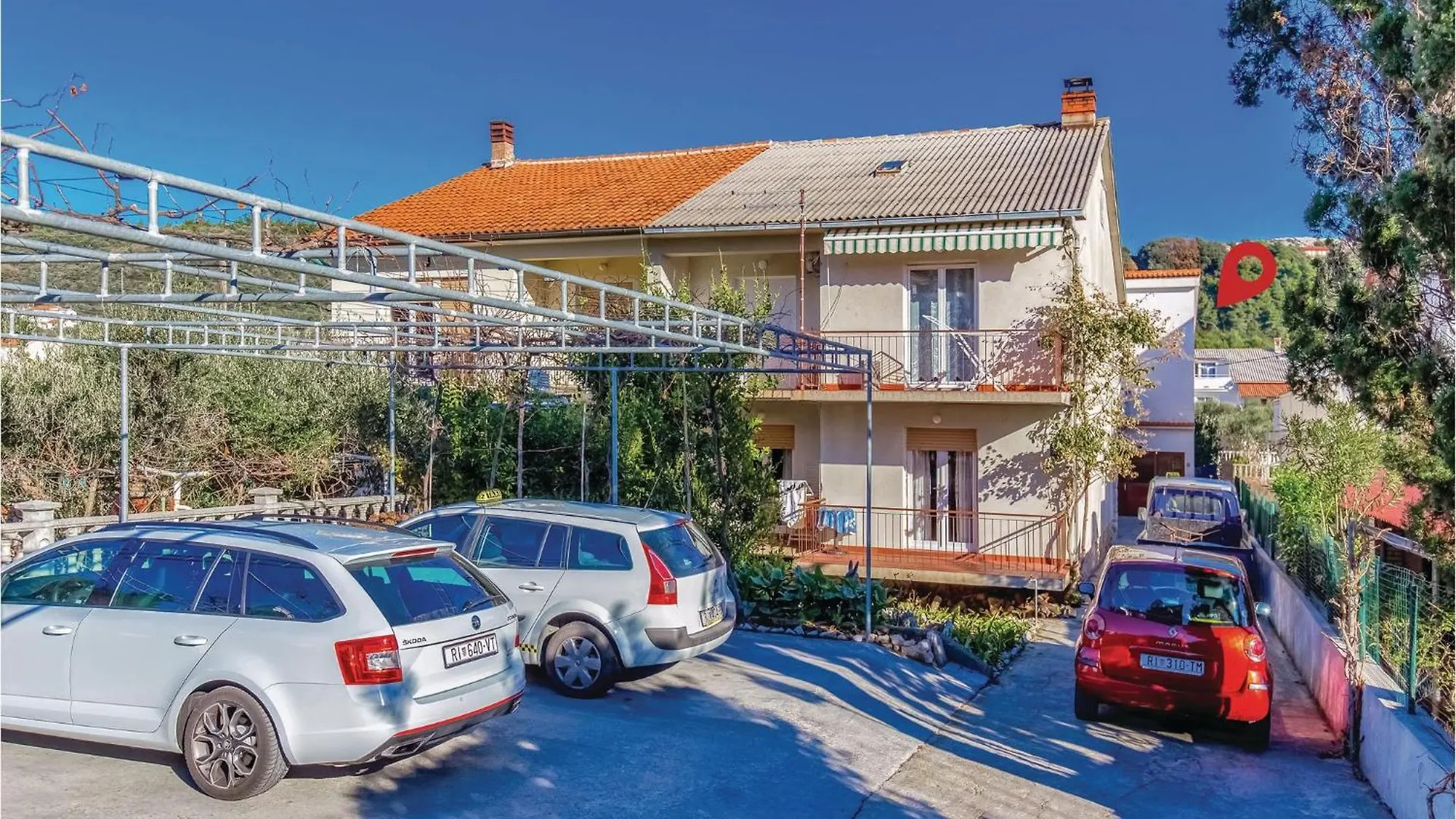 Stunning Apartment In Rab With Kitchen Palit